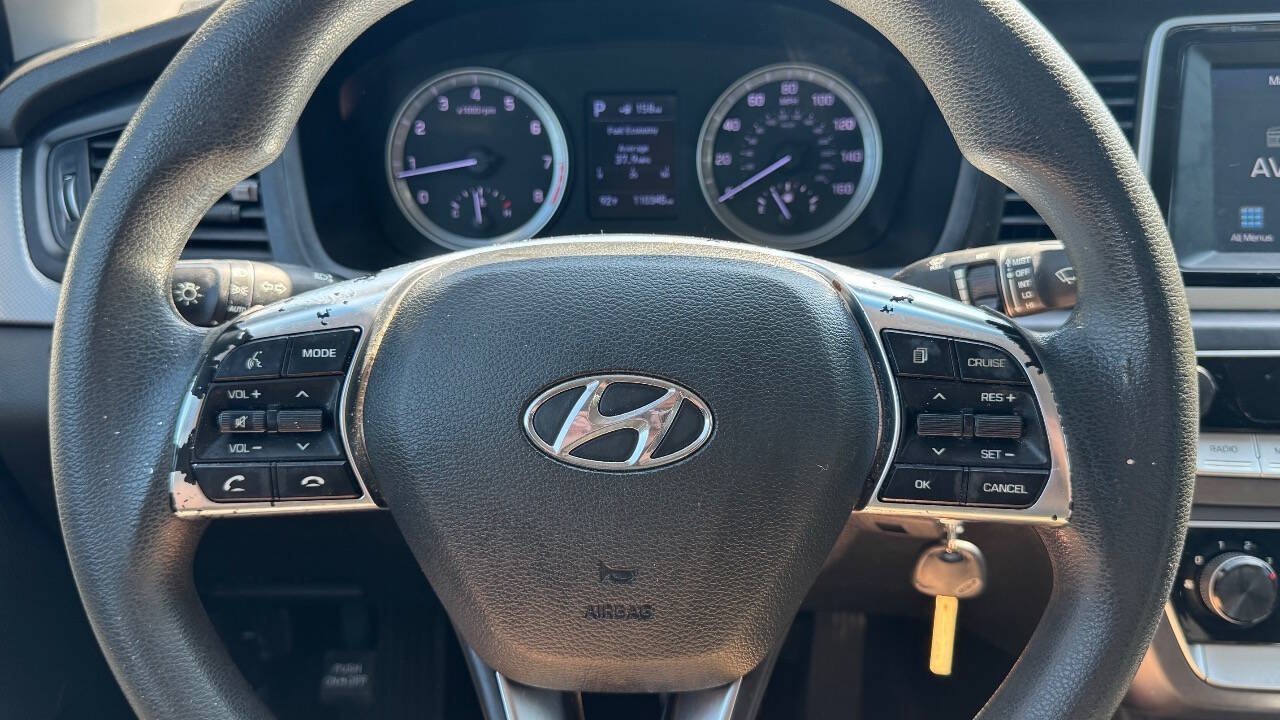 Used 2018 Hyundai Sonata SE FWD image 17