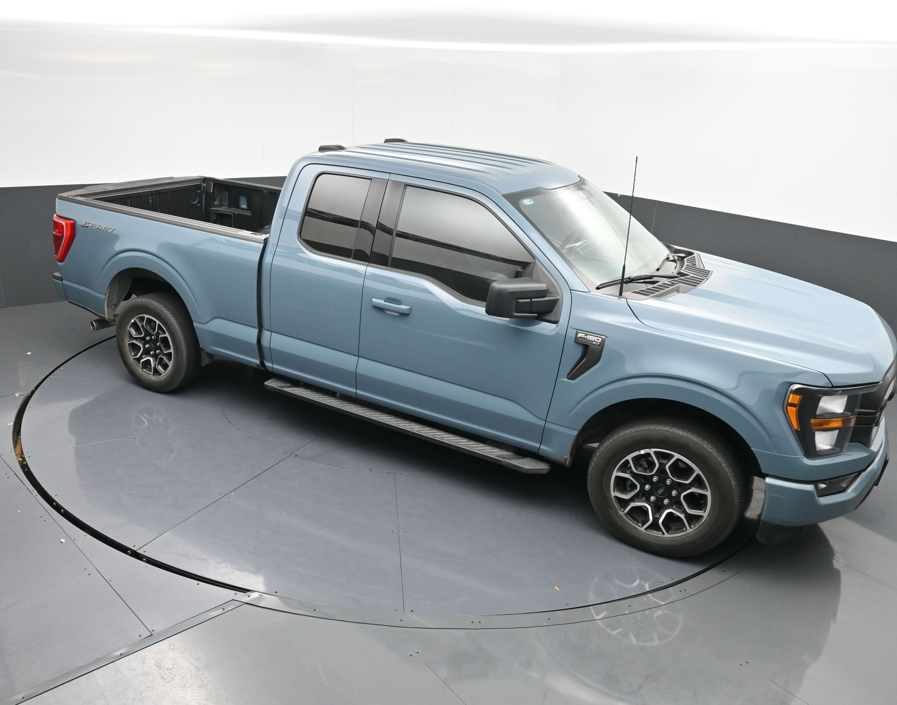 Used 2023 Ford F150 XLT w/ Equipment Group 301A Mid image 37