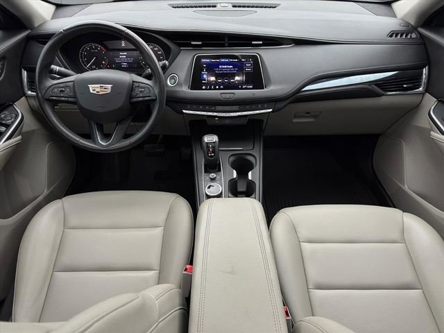 Used 2019 Cadillac XT4 Luxury image 8