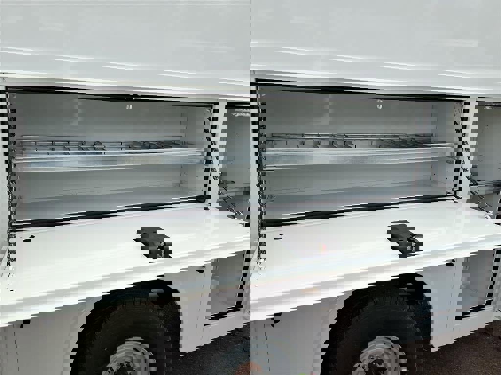 New 2026 Ford E-350 and Econoline 350 Super Duty w/ Power Equipment Group image 59