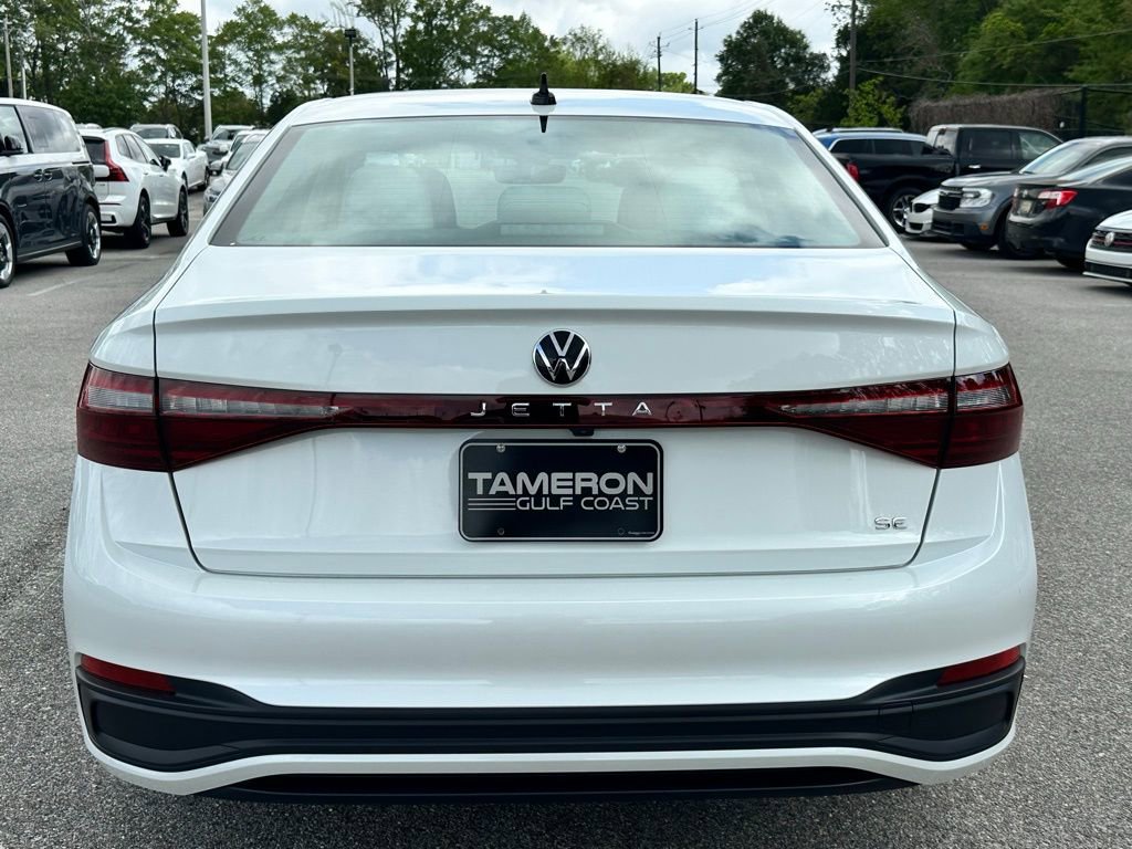 New 2026 Volkswagen Jetta SE FWD image 3
