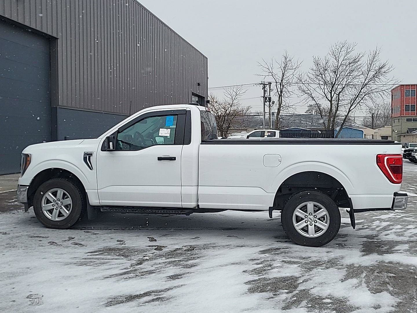 Used 2023 Ford F150 XLT w/ Trailer Tow Package image 6