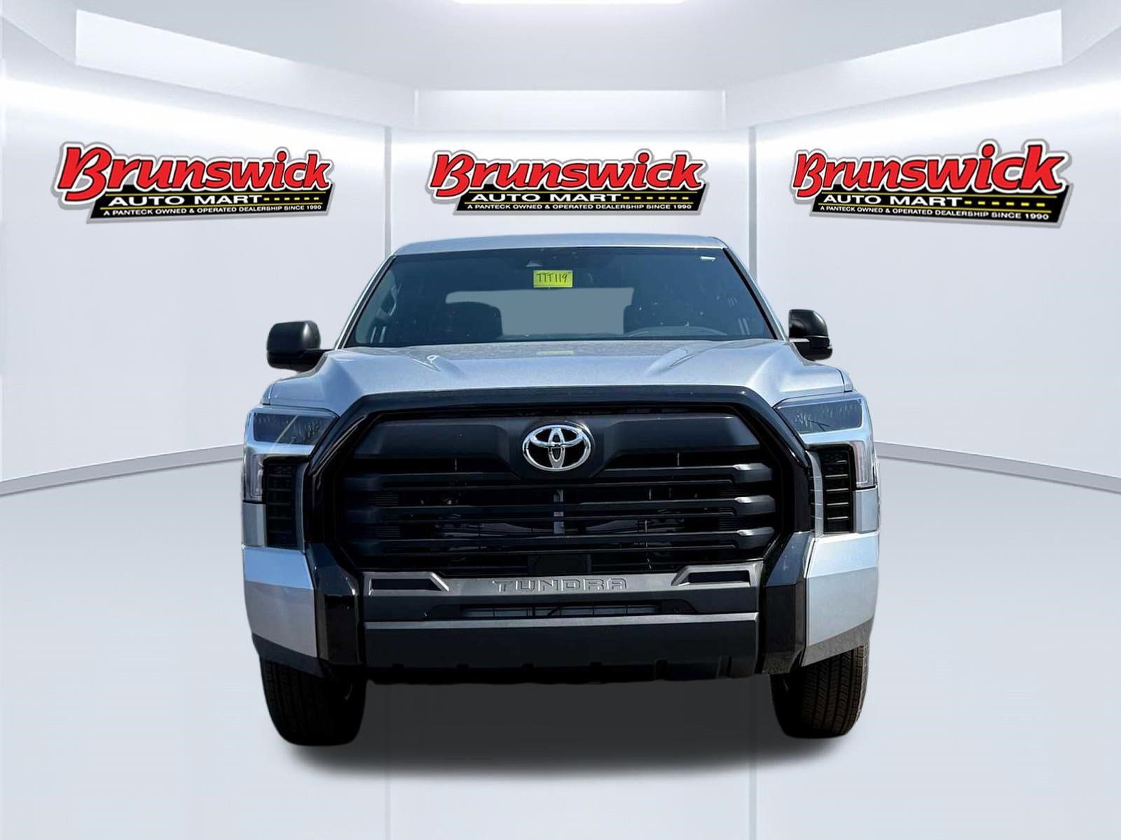 New 2026 Toyota Tundra SR image 2