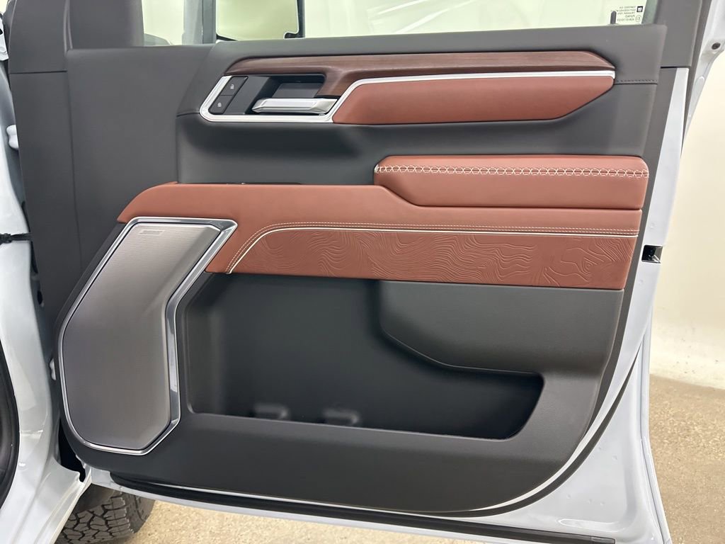 New 2026 GMC Sierra 3500 Denali Ultimate image 17