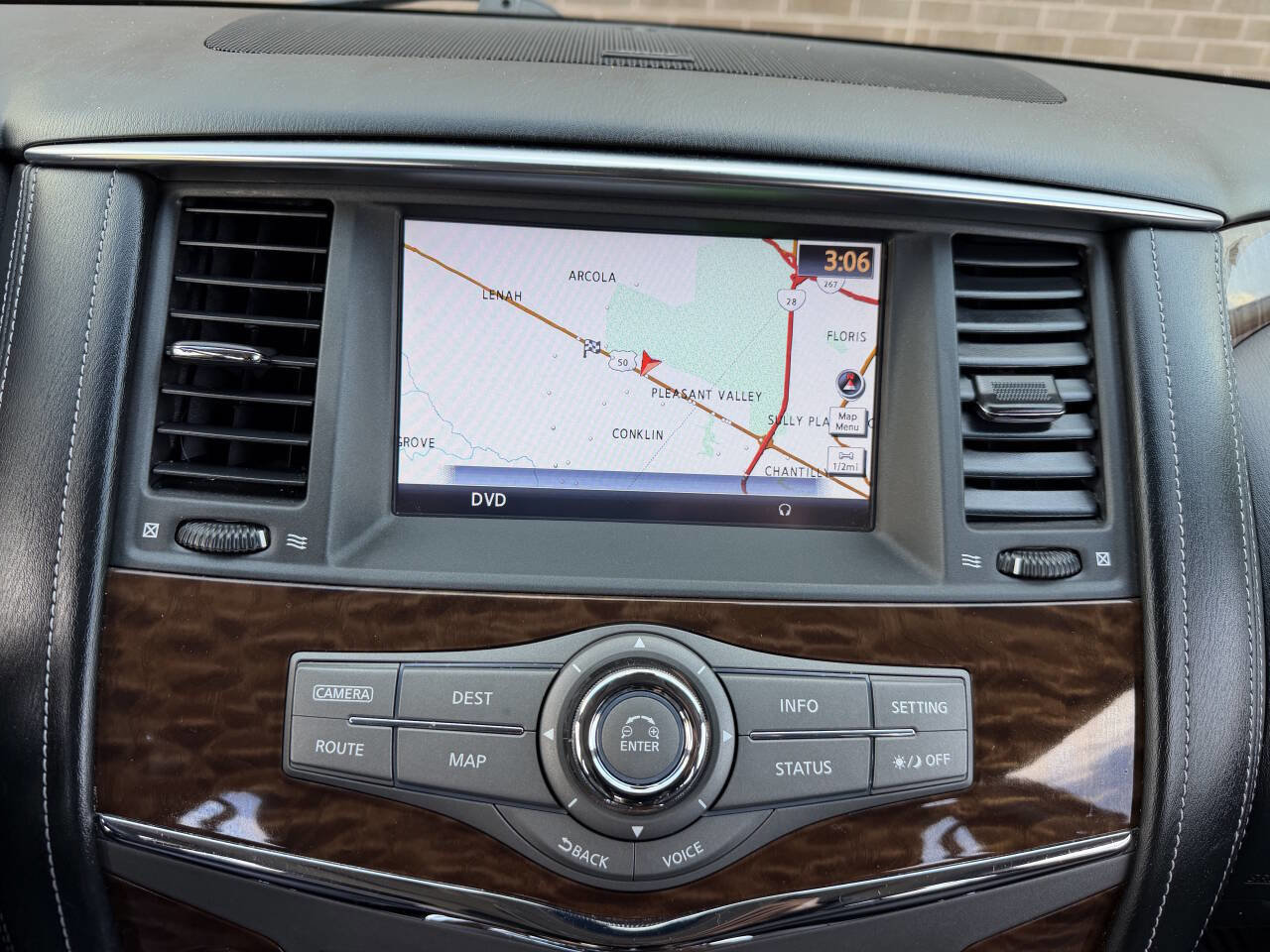 Used 2017 Nissan Armada Platinum w/ Captain Seat Package AWD/4WD image 24