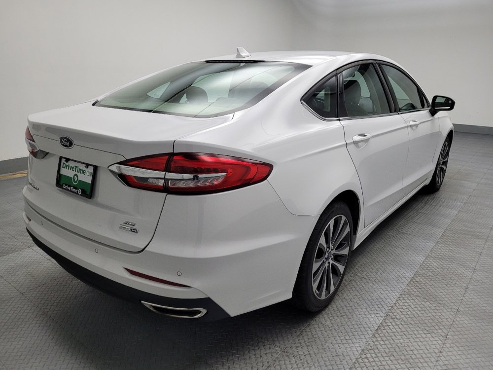 Used 2020 Ford Fusion SE image 9