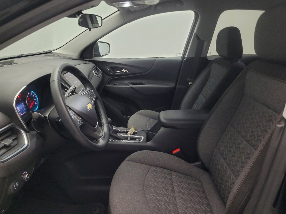 Used 2024 Chevrolet Equinox LT FWD image 17
