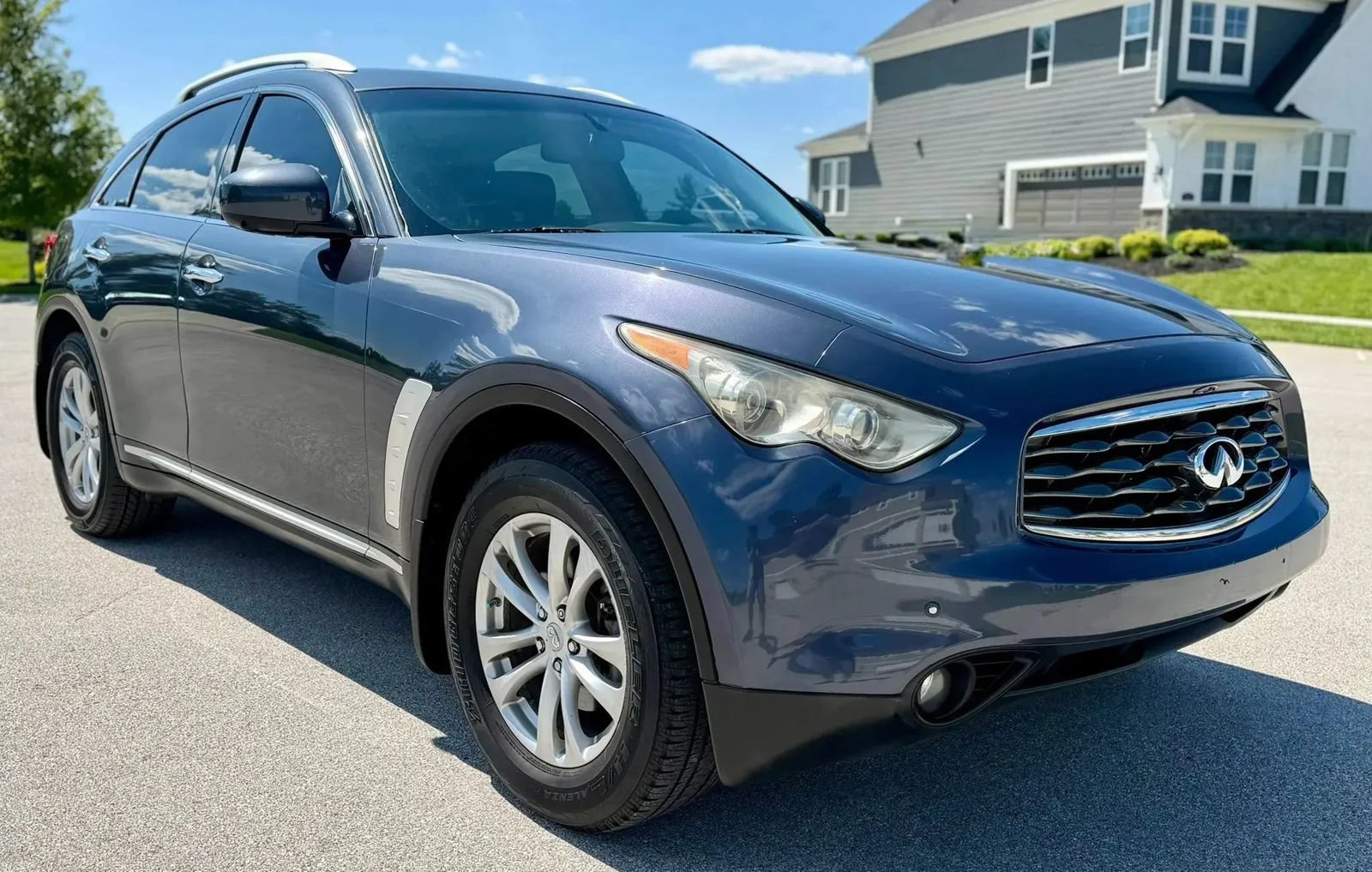 Used 2009 INFINITI FX35 AWD w/ Technology Pkg