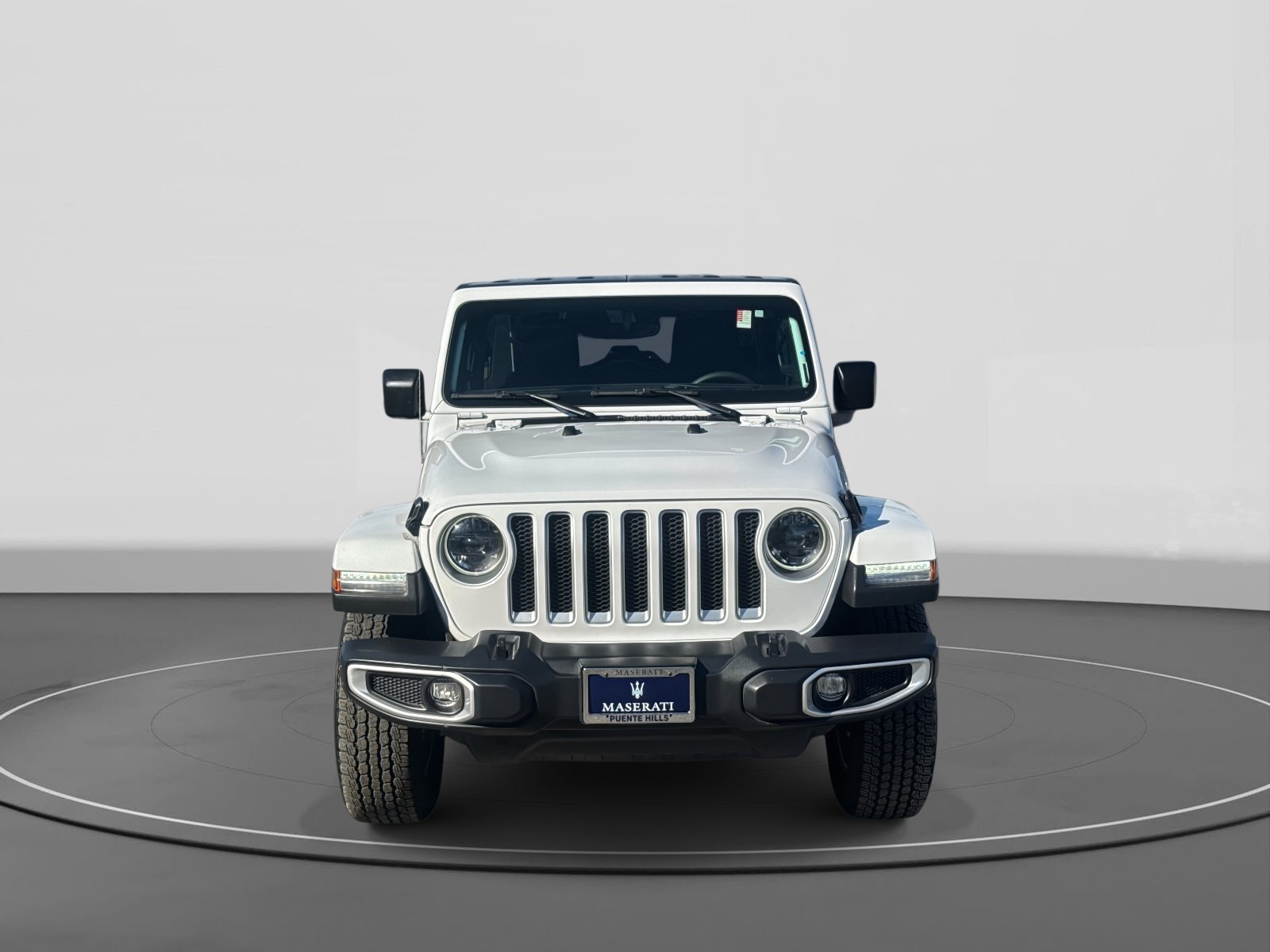 Used 2023 Jeep Wrangler Unlimited Sahara w/ LED Lighting Group AWD/4WD image 2
