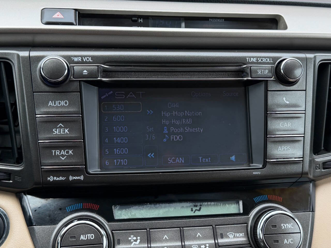 Used 2013 Toyota RAV4 Limited AWD/4WD image 43