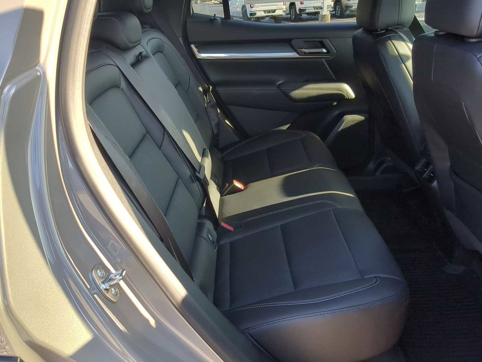 New 2026 GMC Terrain Elevation w/ Elevation Premium Package image 28