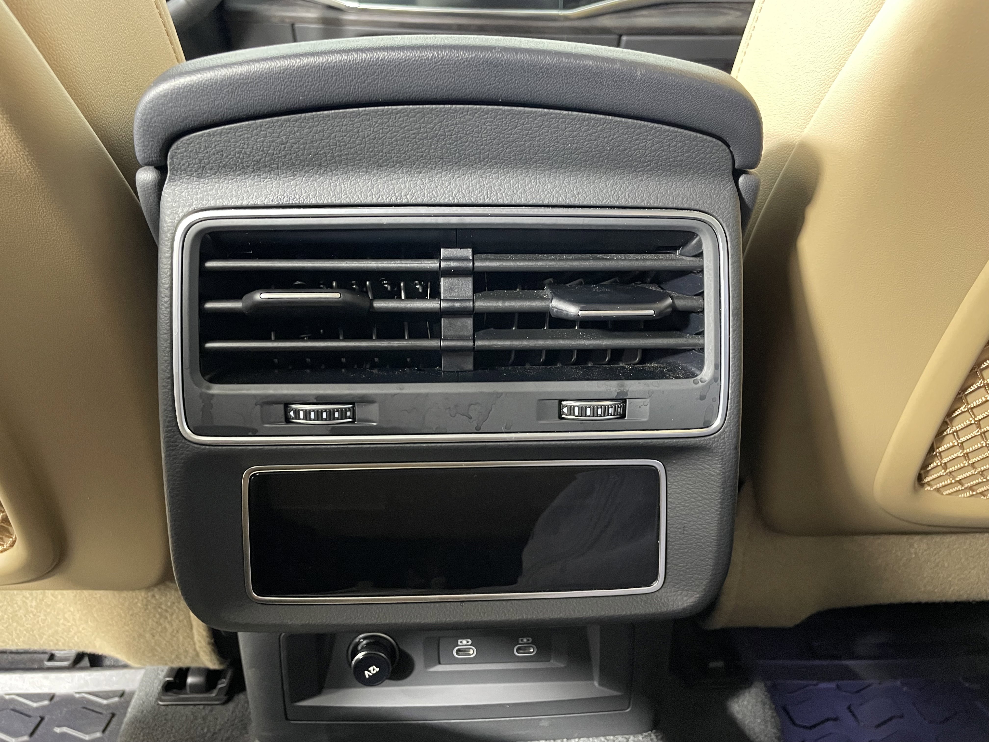 Used 2024 Audi Q7 Premium Plus image 25