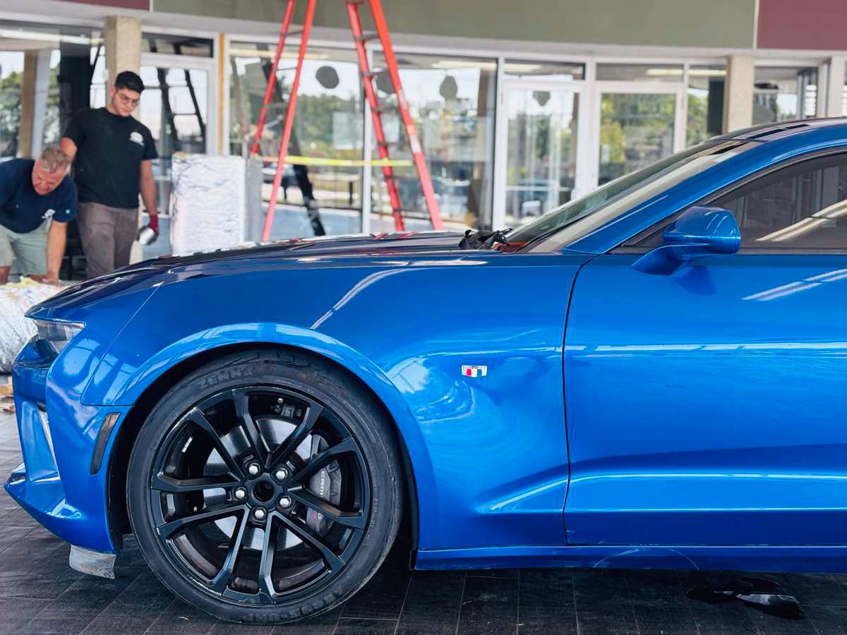 Used 2017 Chevrolet Camaro SS RWD image 15