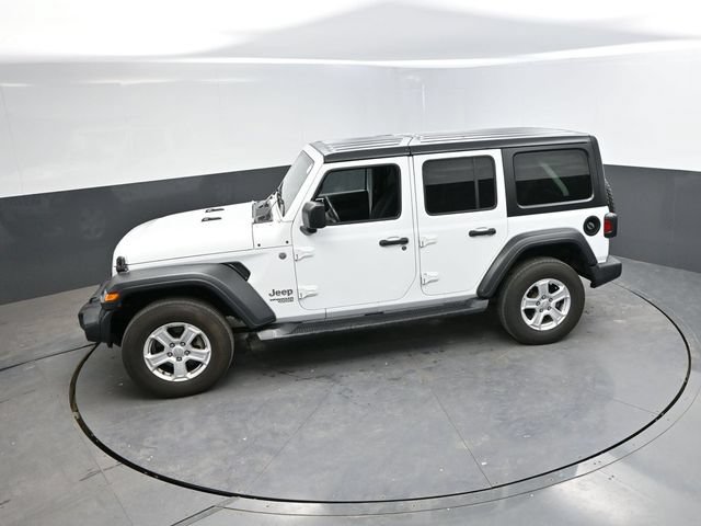 Certified 2018 Jeep Wrangler Unlimited Sport S AWD/4WD image 40