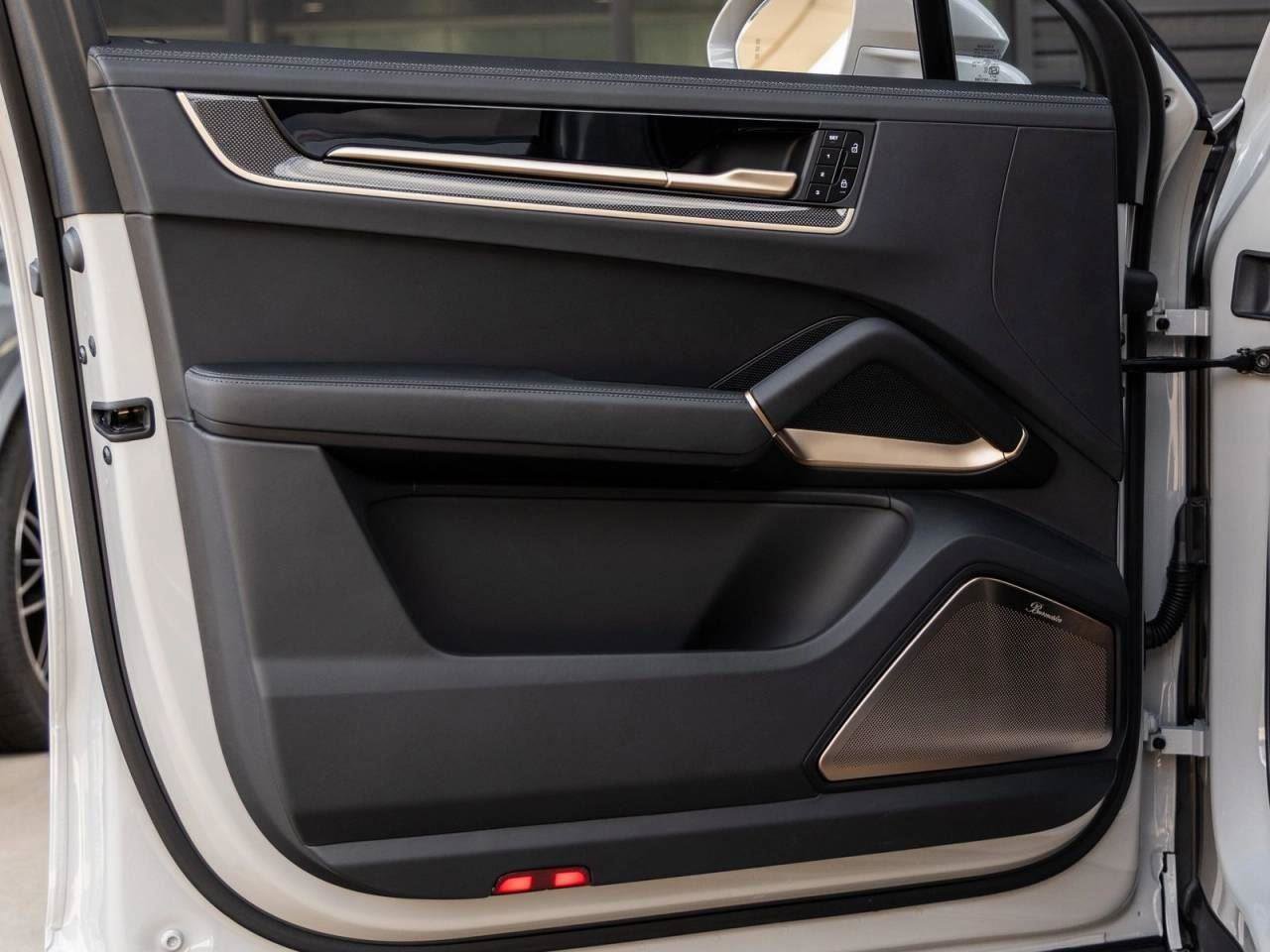 New 2026 Porsche Cayenne Turbo image 75