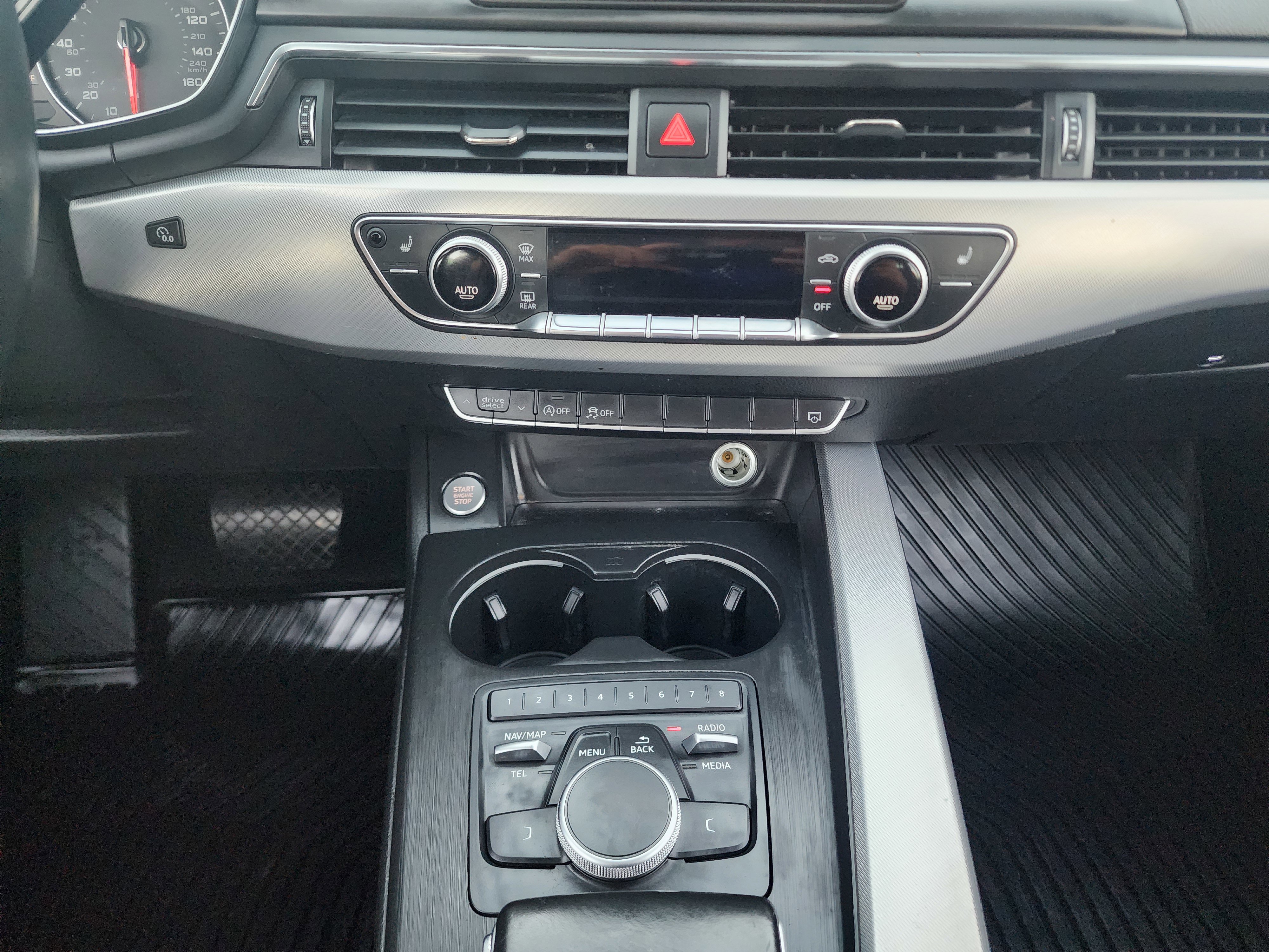 Used 2017 Audi A4 2.0T Ultra Premium w/ Convenience Package image 34