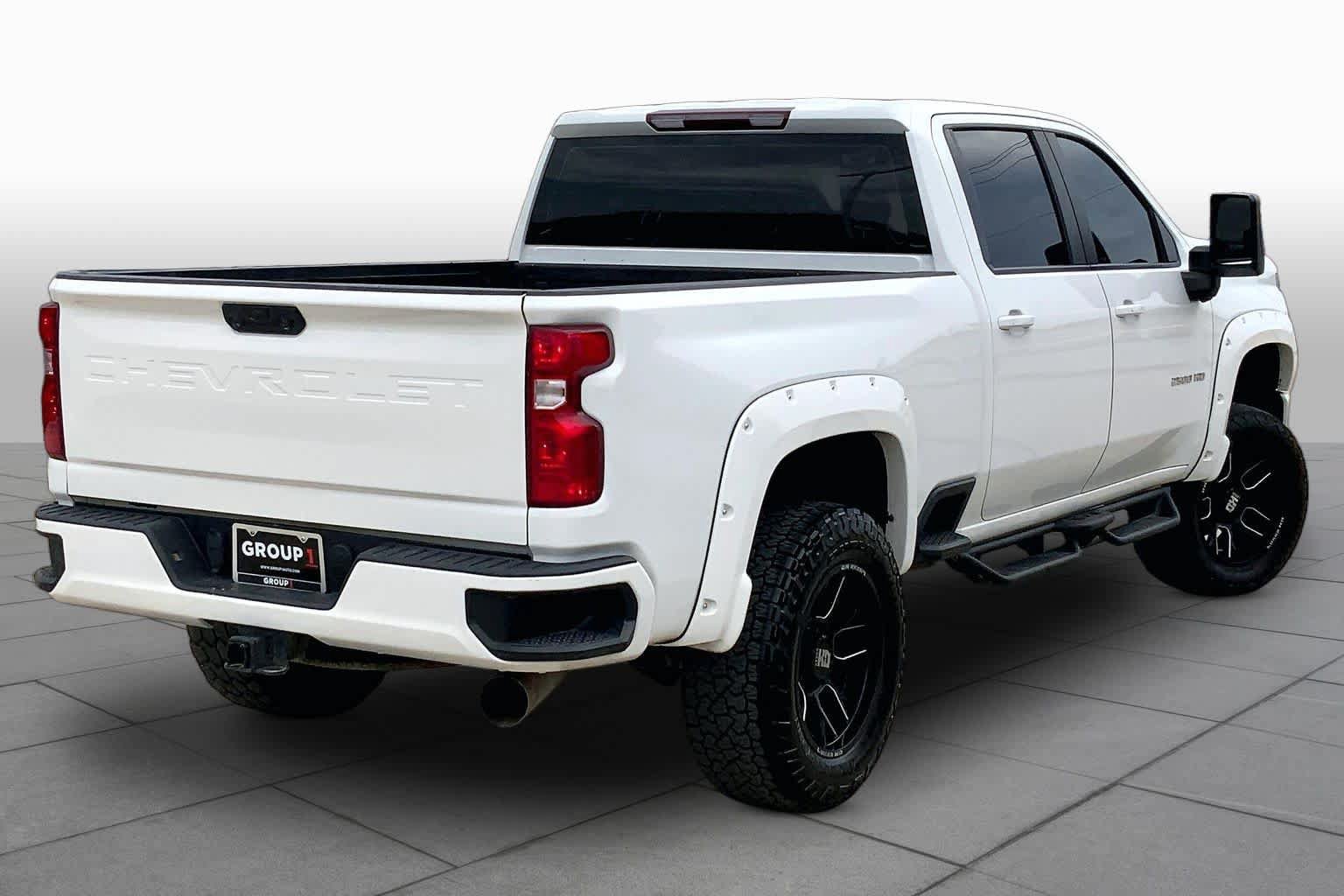 Used 2024 Chevrolet Silverado 2500 LT AWD/4WD image 13