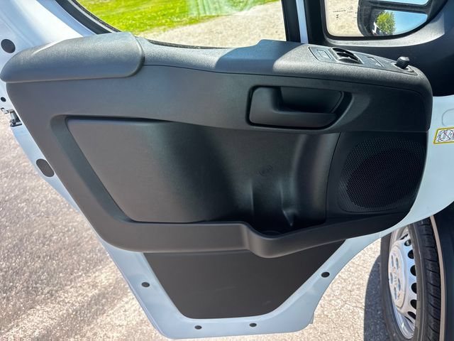 New 2026 RAM ProMaster 2500 w/ Convenience Group FWD image 18