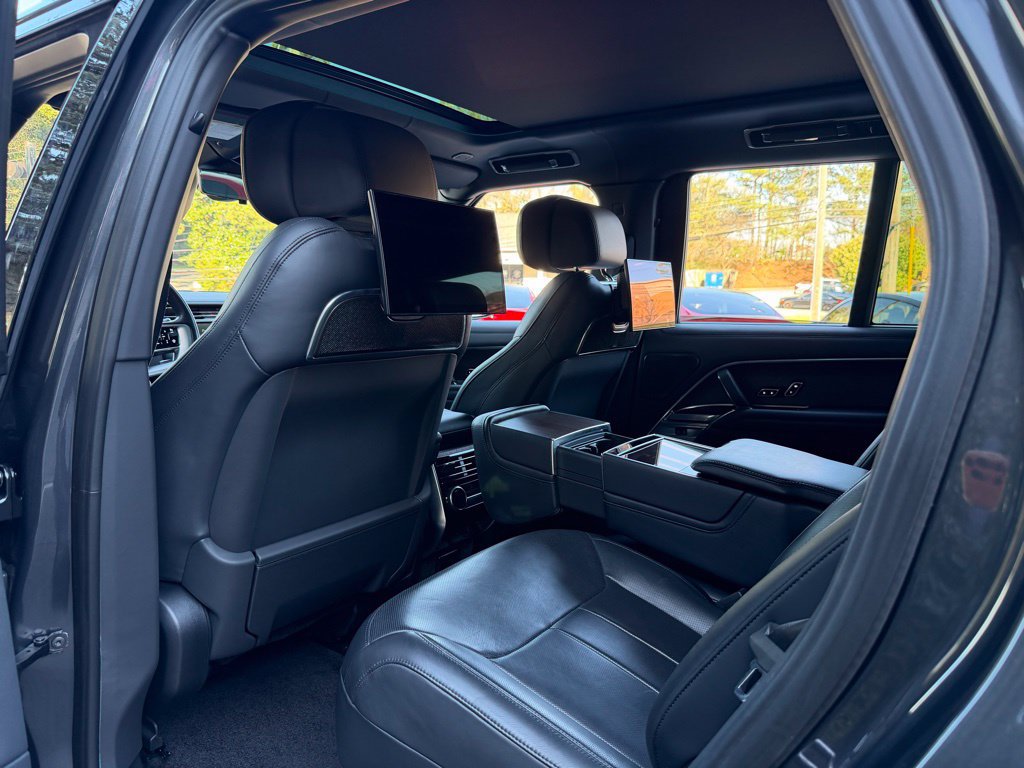 Used 2023 Land Rover Range Rover Autobiography AWD/4WD image 27