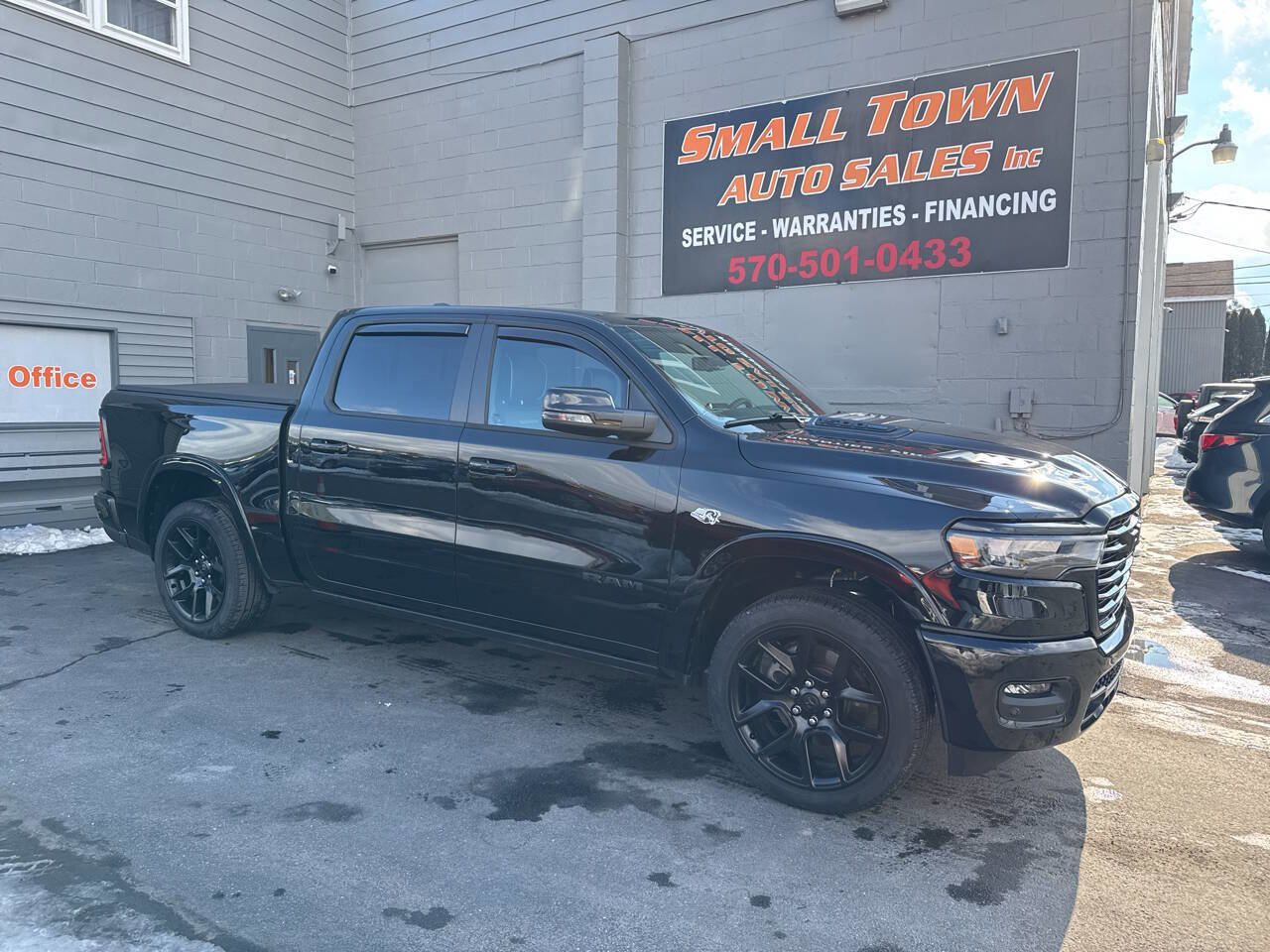 Used 2026 RAM 1500 Laramie w/ Night Edition image 2