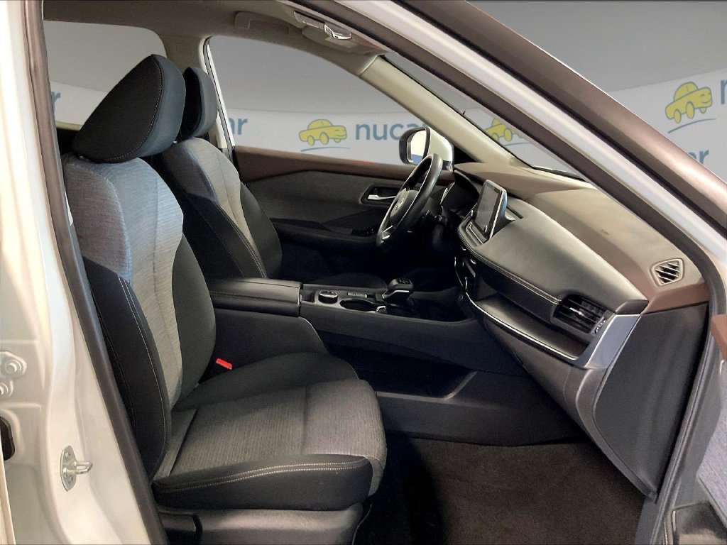 Certified 2023 Nissan Rogue SV AWD/4WD image 11