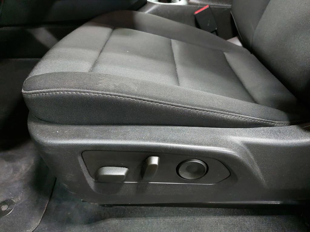 Used 2023 Chevrolet Colorado Trail Boss w/ LPO, Dark Essentials Package image 29
