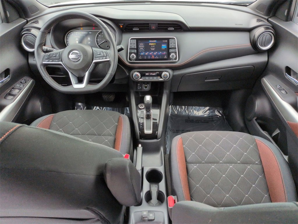 Used 2019 Nissan Kicks SR image 15
