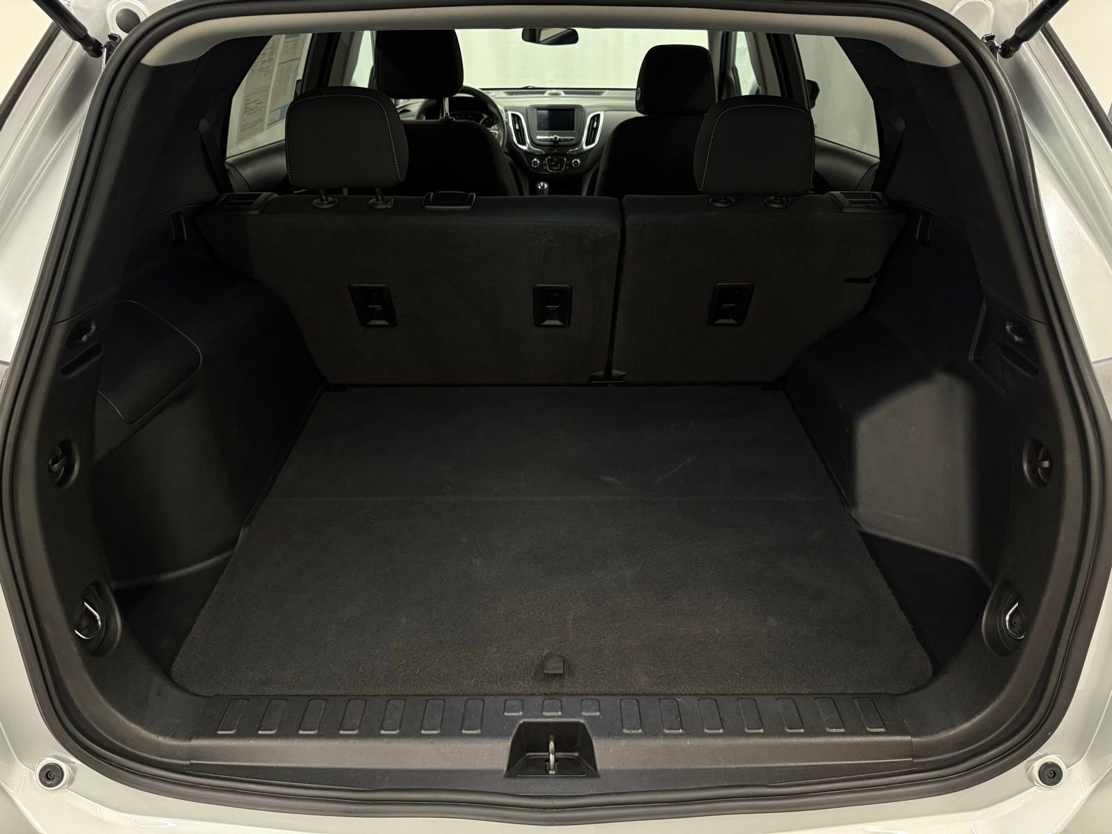 Used 2021 Chevrolet Equinox LT image 5