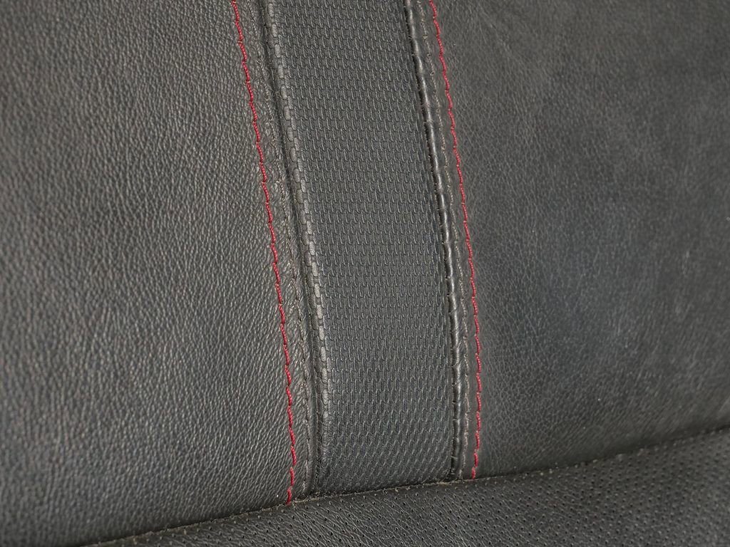 Used 2023 Chevrolet Suburban RST image 18