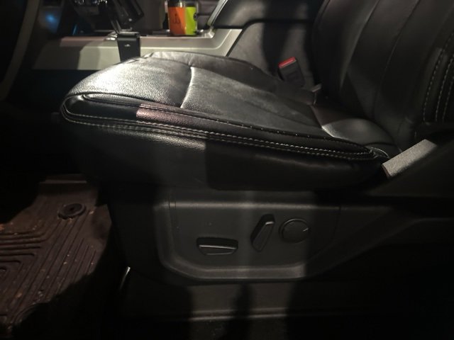 Used 2020 Ford F350 Lariat w/ Lariat Ultimate Package image 23