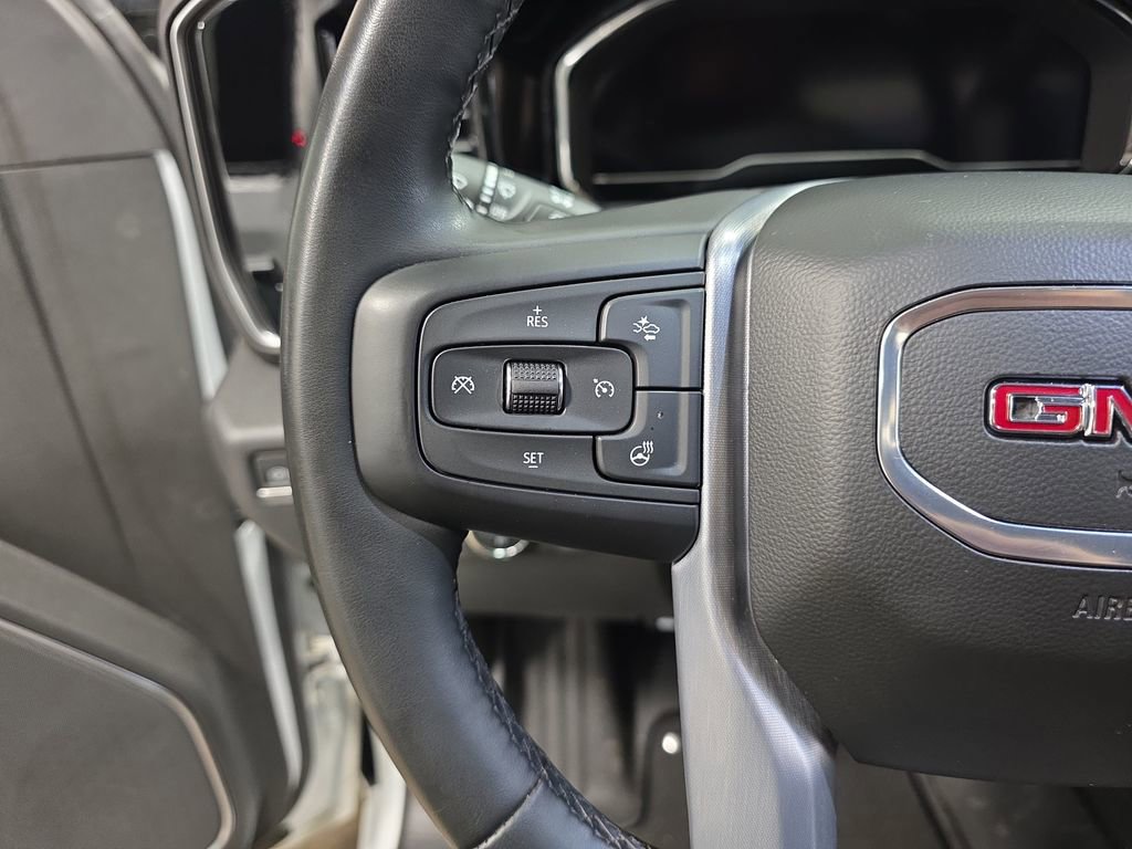 Used 2023 GMC Sierra 1500 Elevation image 16