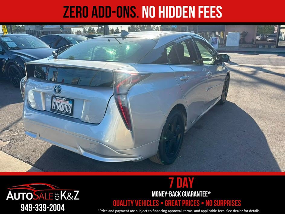 Used 2016 Toyota Prius Three Touring FWD image 9