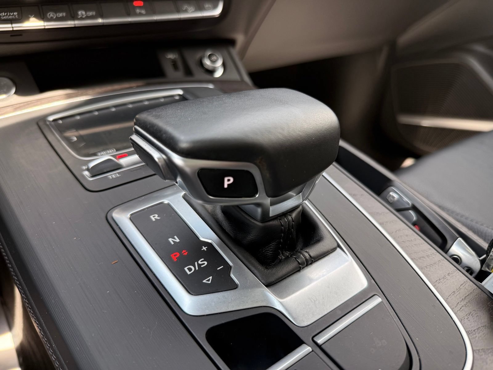 Used 2018 Audi Q5 Prestige w/ Prestige Package AWD/4WD image 26