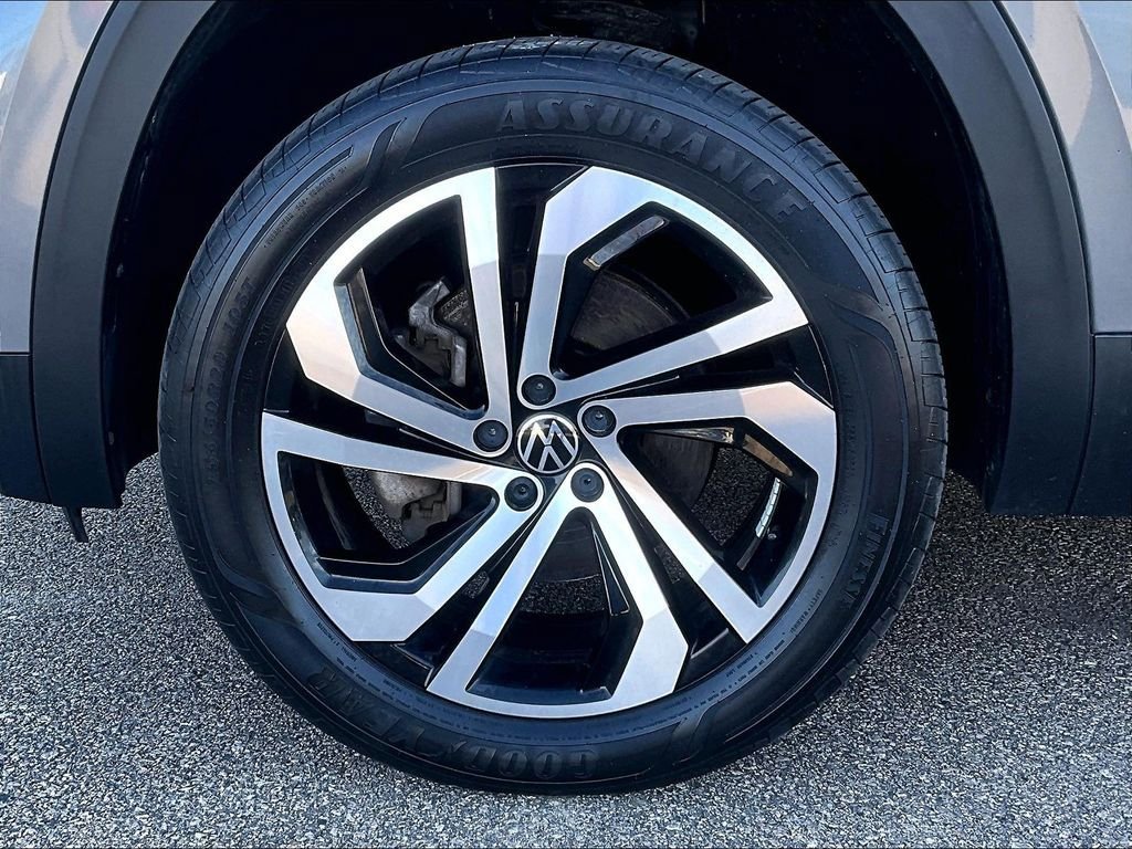 Used 2023 Volkswagen Atlas SEL AWD/4WD image 7