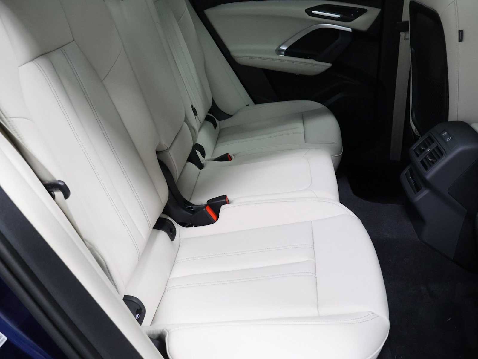 New 2026 Audi Q5 Premium AWD/4WD image 34