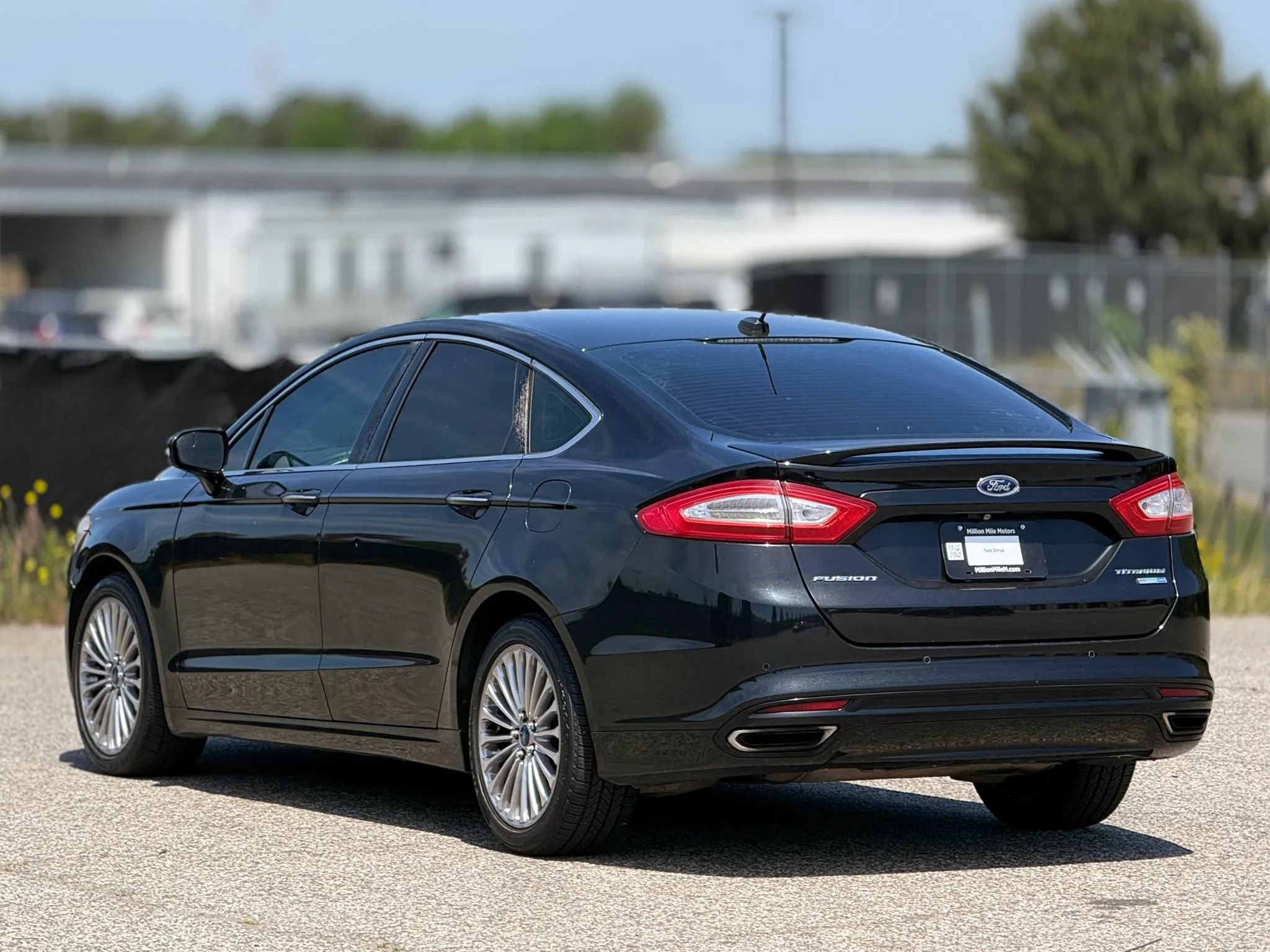 Used 2014 Ford Fusion Titanium AWD/4WD image 10