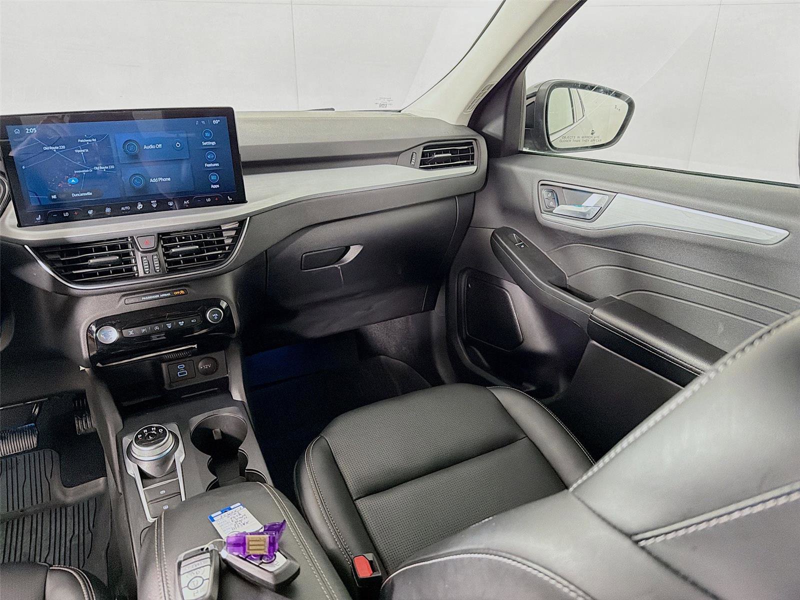 Used 2023 Ford Escape Platinum image 24