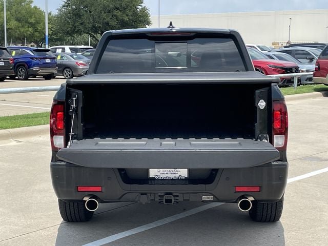 Certified 2025 Honda Ridgeline Black Edition image 28