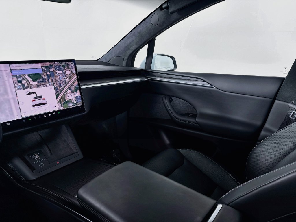 Used 2025 Tesla Model X Plaid AWD/4WD image 20