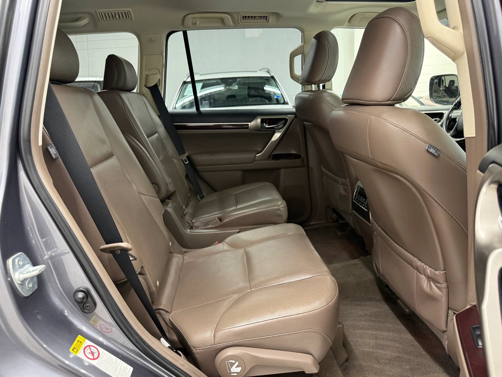 Used 2017 Lexus GX 460 Premium AWD/4WD image 23