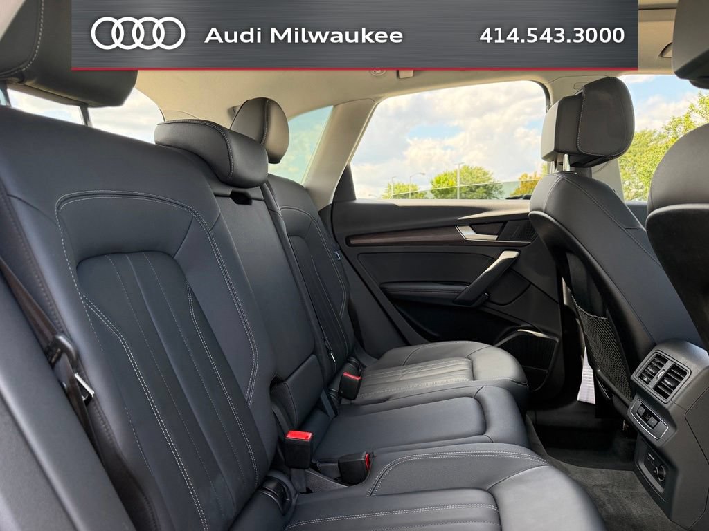 Used 2023 Audi Q5 2.0T Premium Plus w/ Premium Plus Package AWD/4WD image 40