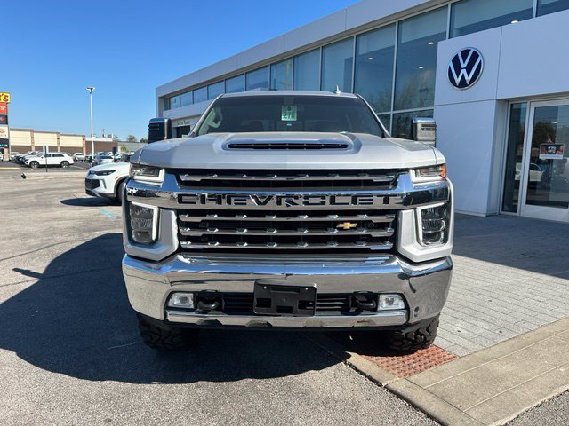 Used 2021 Chevrolet Silverado 2500 LTZ w/ LTZ Convenience Package AWD/4WD image 2