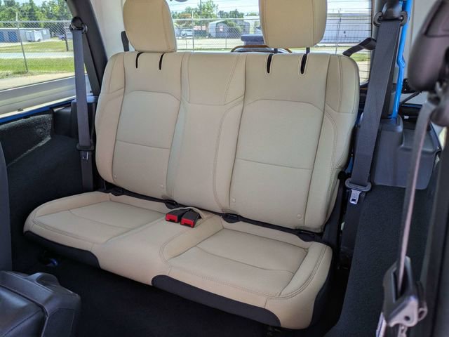 Used 2022 Jeep Wrangler Sport image 14