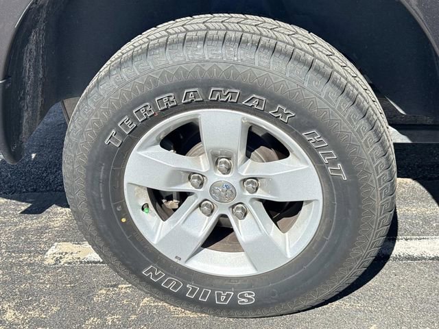 Used 2024 RAM 1500 Classic SLT image 8