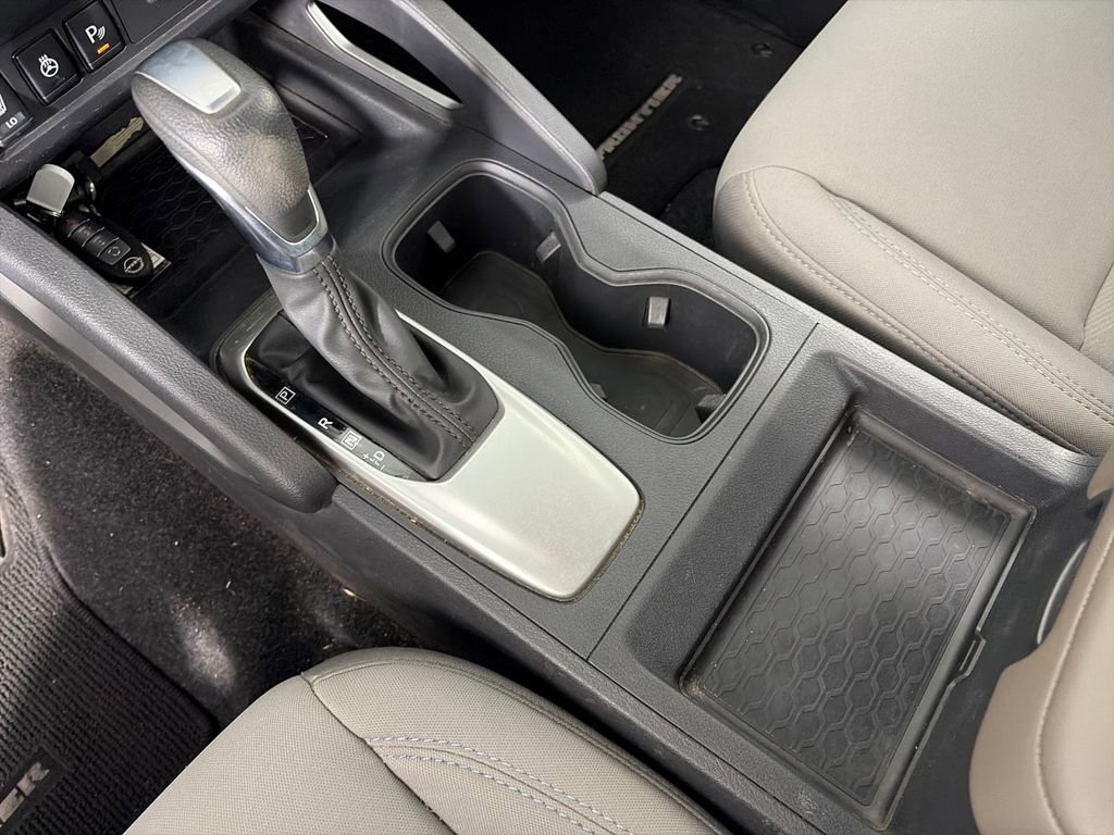 Used 2022 Nissan Frontier SV image 22