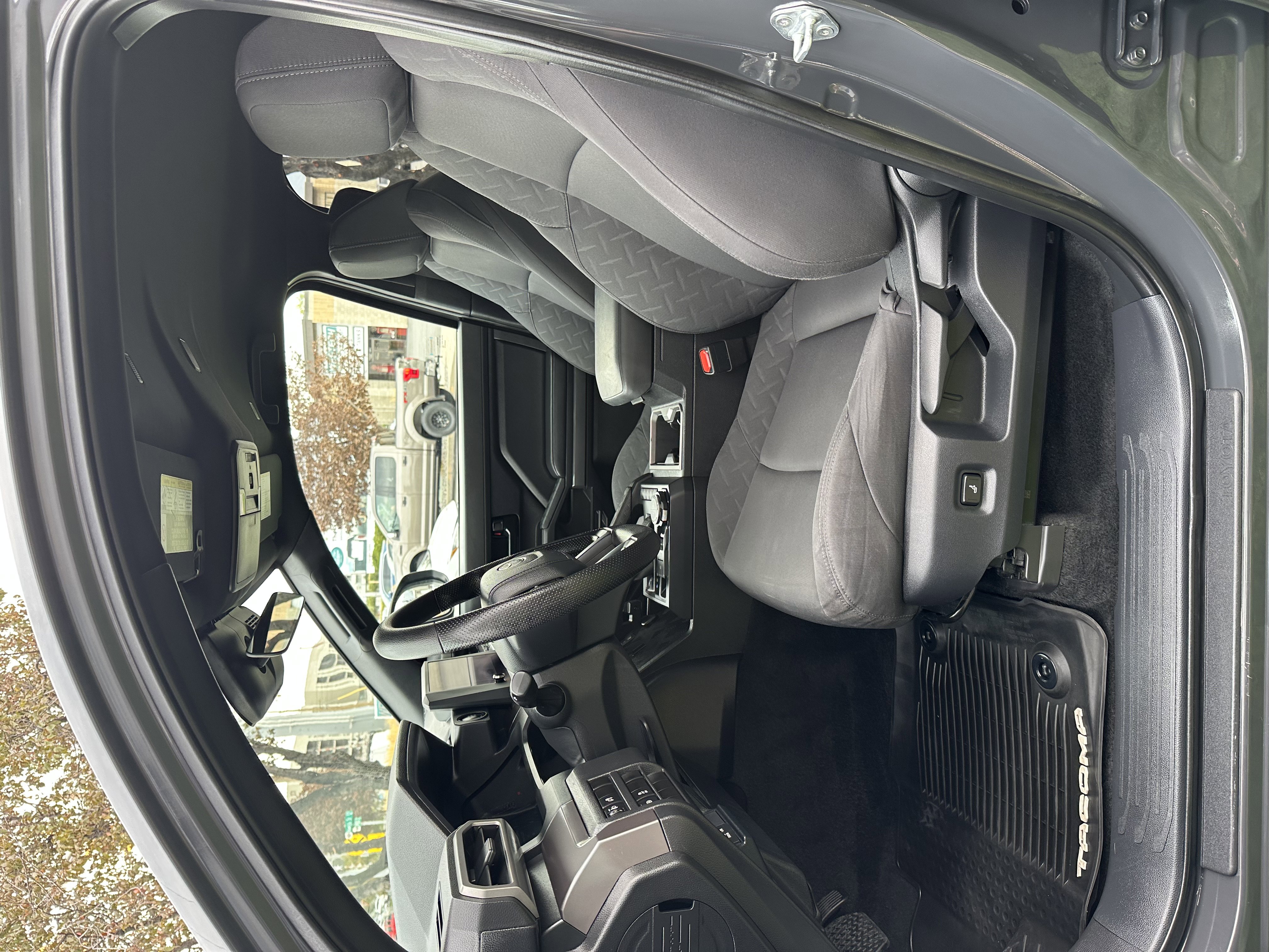 Used 2024 Toyota Tacoma SR5 image 18