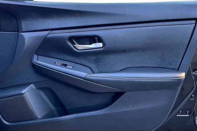 Certified 2025 Nissan Sentra SV FWD image 22