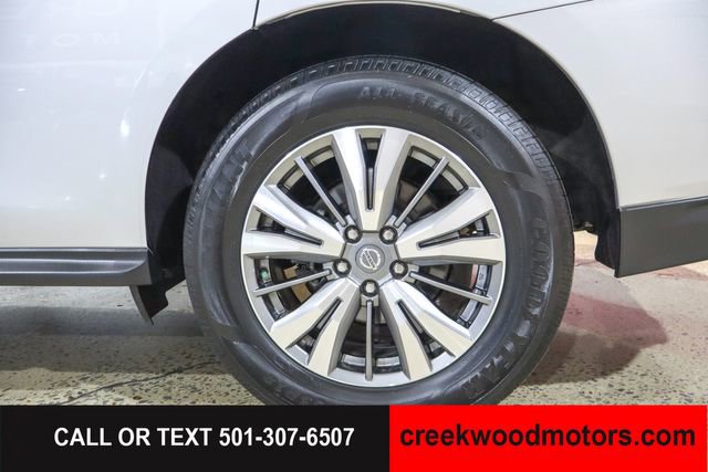 Used 2020 Nissan Pathfinder SV FWD image 11