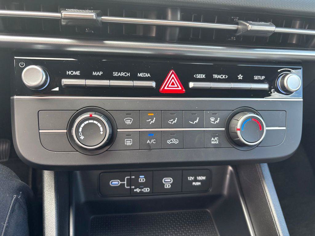 New 2027 Hyundai Santa Cruz SE AWD/4WD image 17