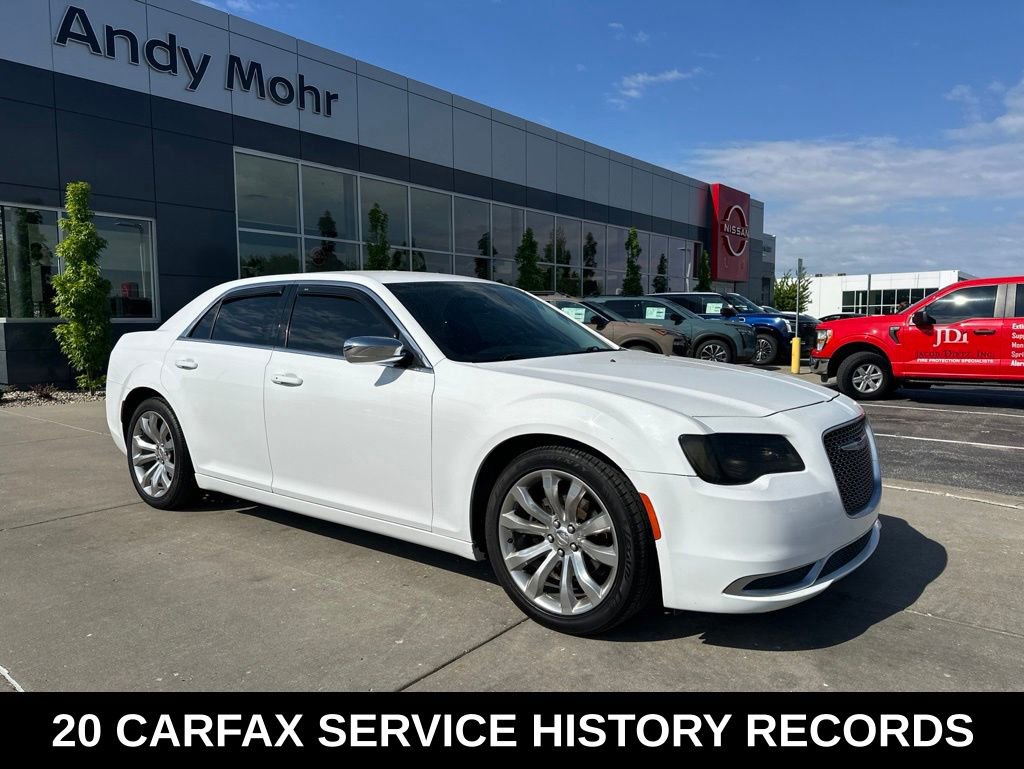 Used 2018 Chrysler 300 Touring w/ Chrome Appearance Package